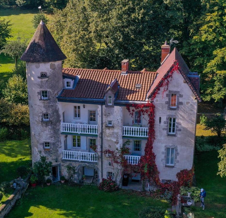Gites Le Vieux Vinzelles Volvic Eksteriør billede